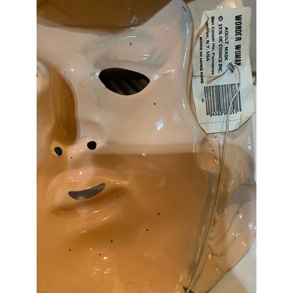 1976 DC Comics Wonder Woman Mask - Ben Cooper Vinatge - Picture 11 of 12